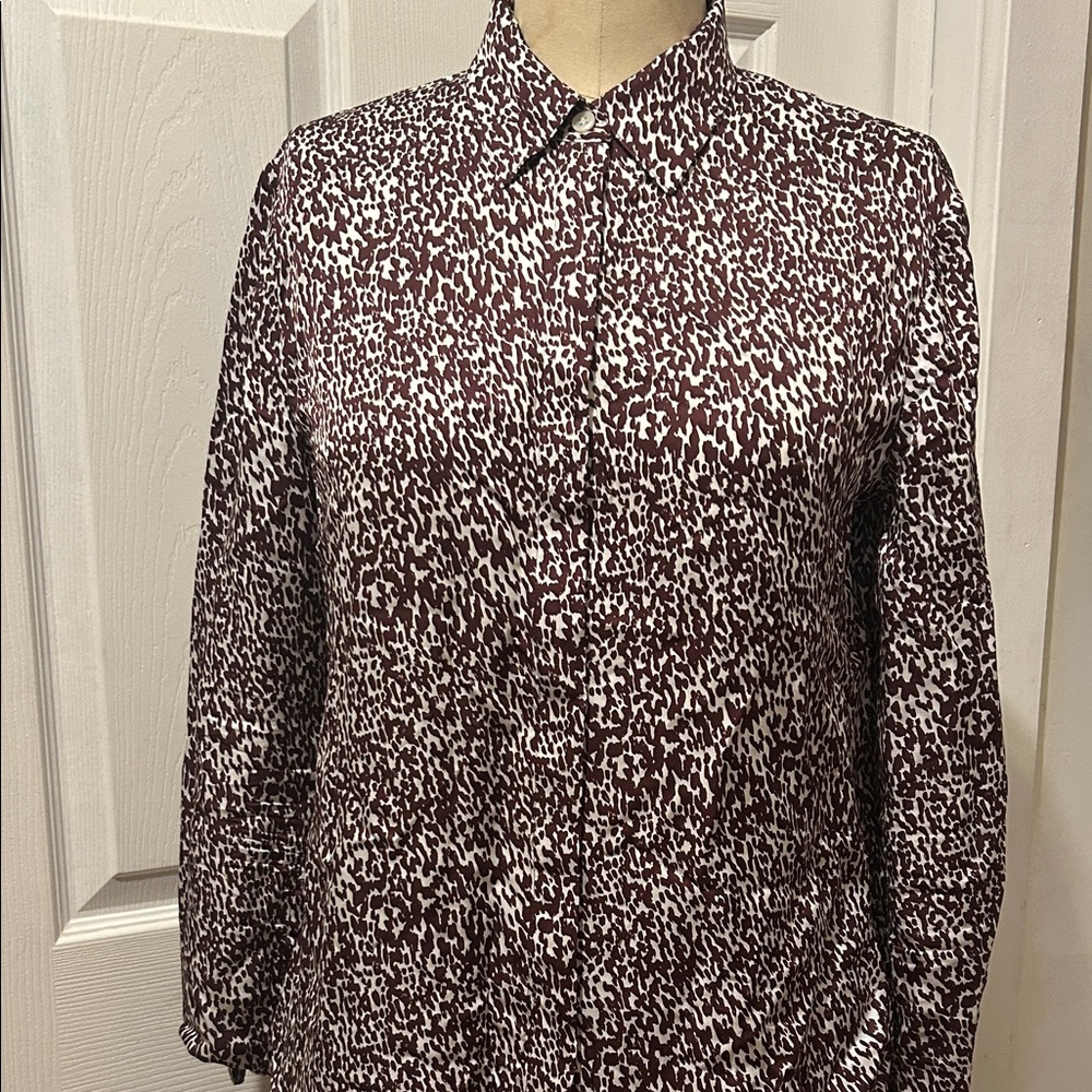 THEORY Brown and White Patterned Silky bottom down Shirt